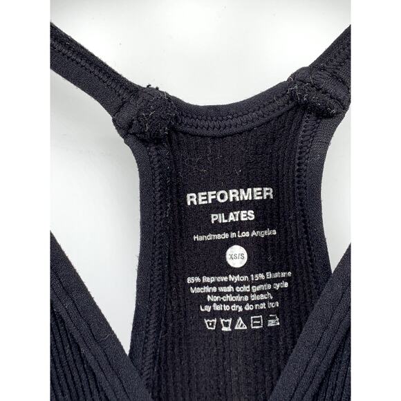 REFORMER Women's Black Ribbed V-Neck Racerback Cropped Tank Top SZ XS/S - Picture 7 of 9